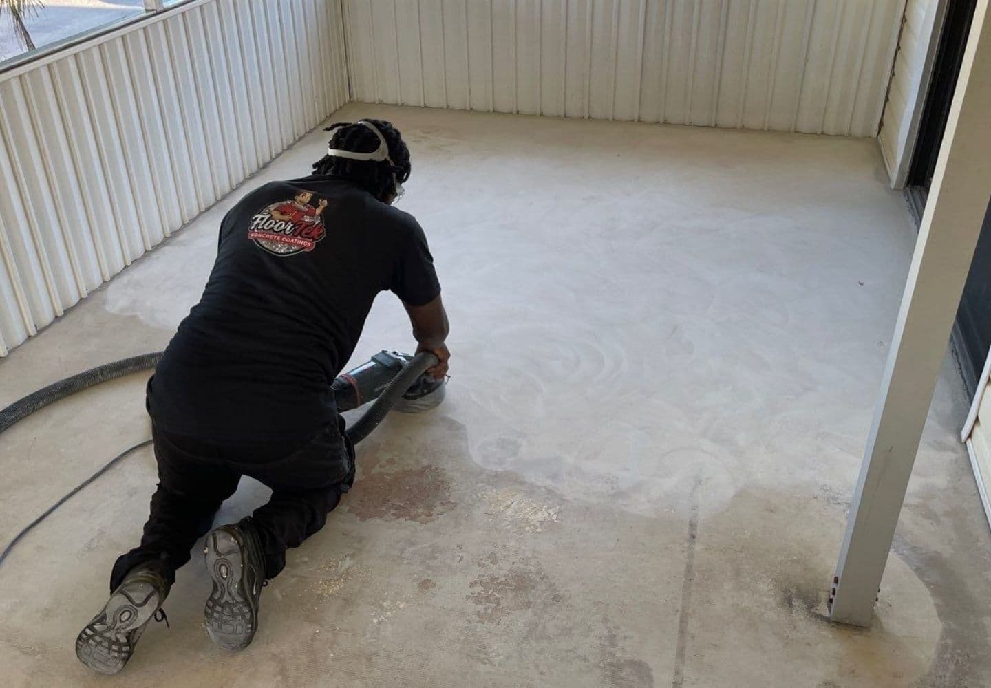 Covering Garage Floor in Houston, Texas | Floortek Coatings