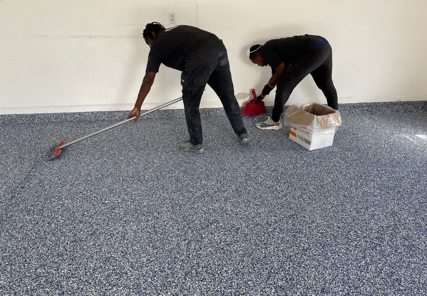 The 1-Day Garage Floor: Polyaspartic Flooring vs. Epoxy for Huntsville Homes